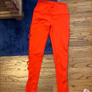 Women’s Alo Interlace leggings